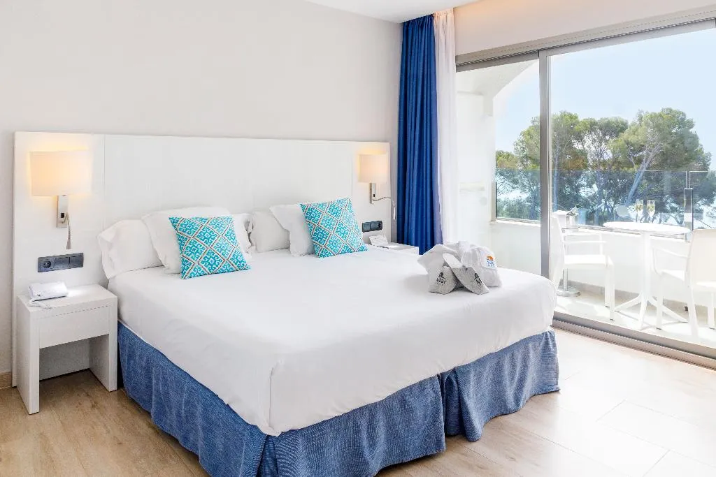 JUNIOR SUITE SEA VIEW Room, Mar Hotels Alcanada, Majorca