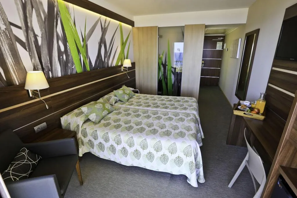 DOUBLE DELUXE Room, Volga, Costa Brava