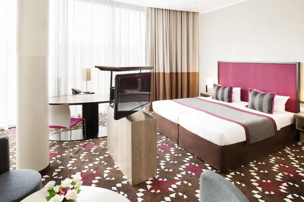 DOUBLE SUPERIOR WITH DOUBLE BED Room, Hotel Moa Berlin, Berlin