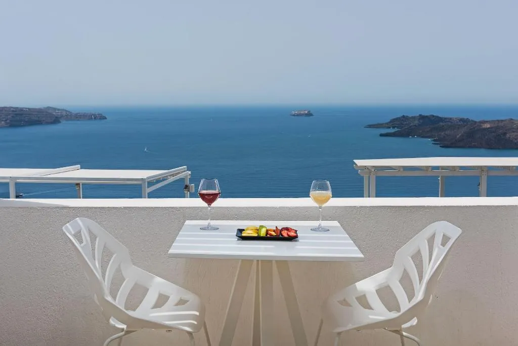 Room, Azzurro Suites, Santorini