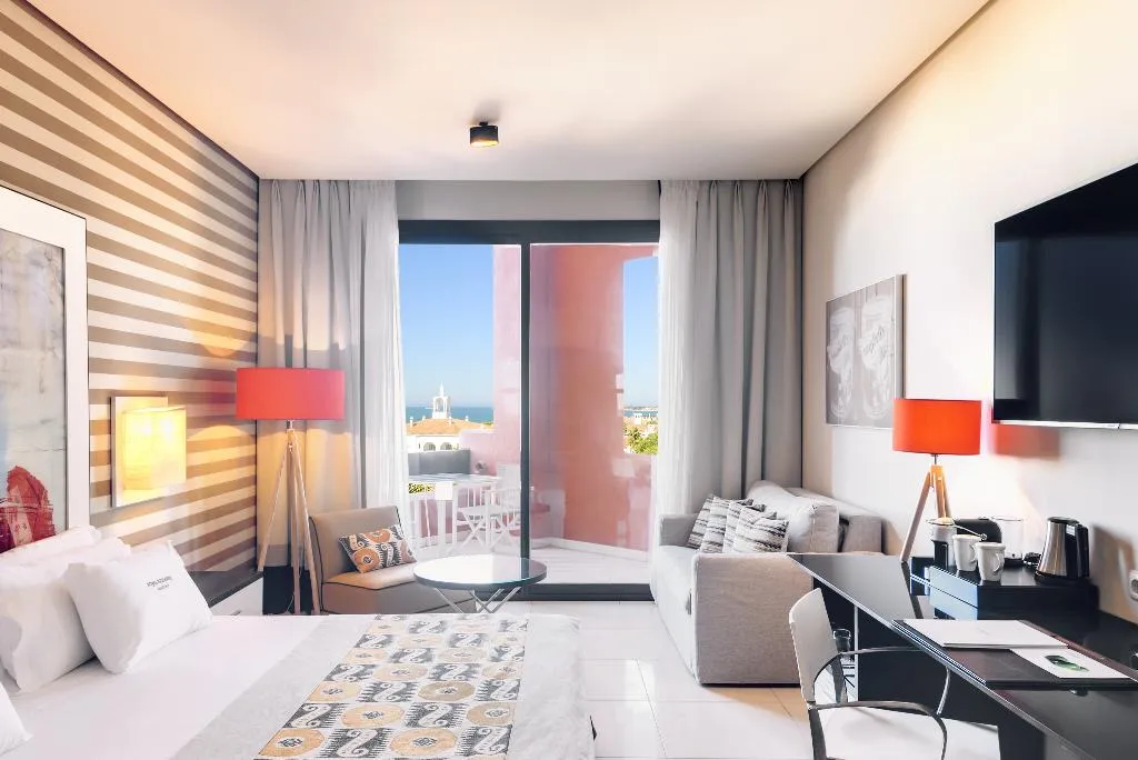 FAMILY ROOM SUPERIOR Room, Royal Hideaway Sancti Petri, Costa De La Luz