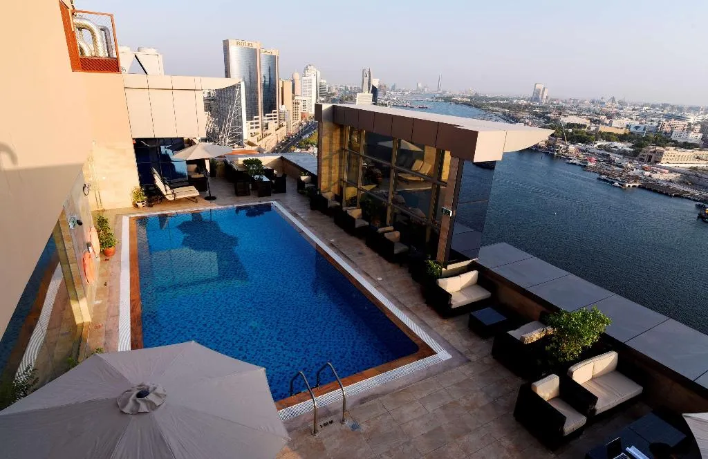 Pool, Best Western Plus Pearl Creek, Dubai