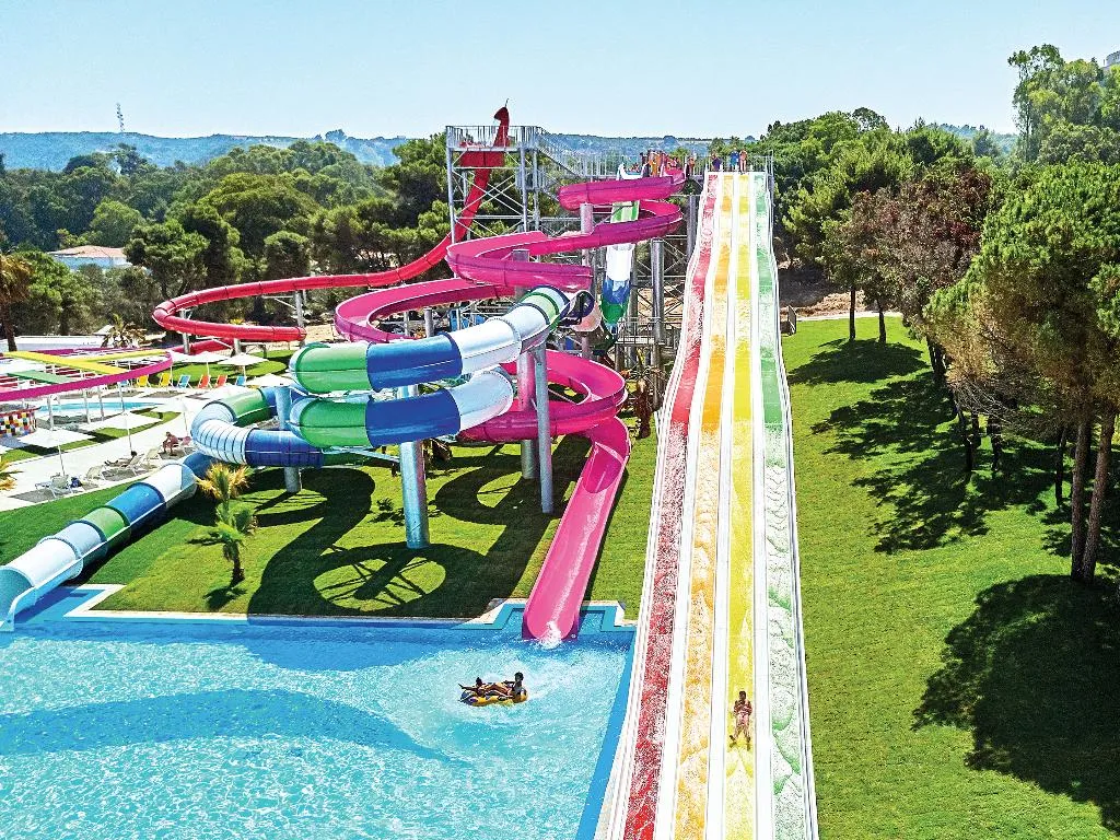 Sports and Entertainment, Mandola Rosa, A Resort to Live, Athens
