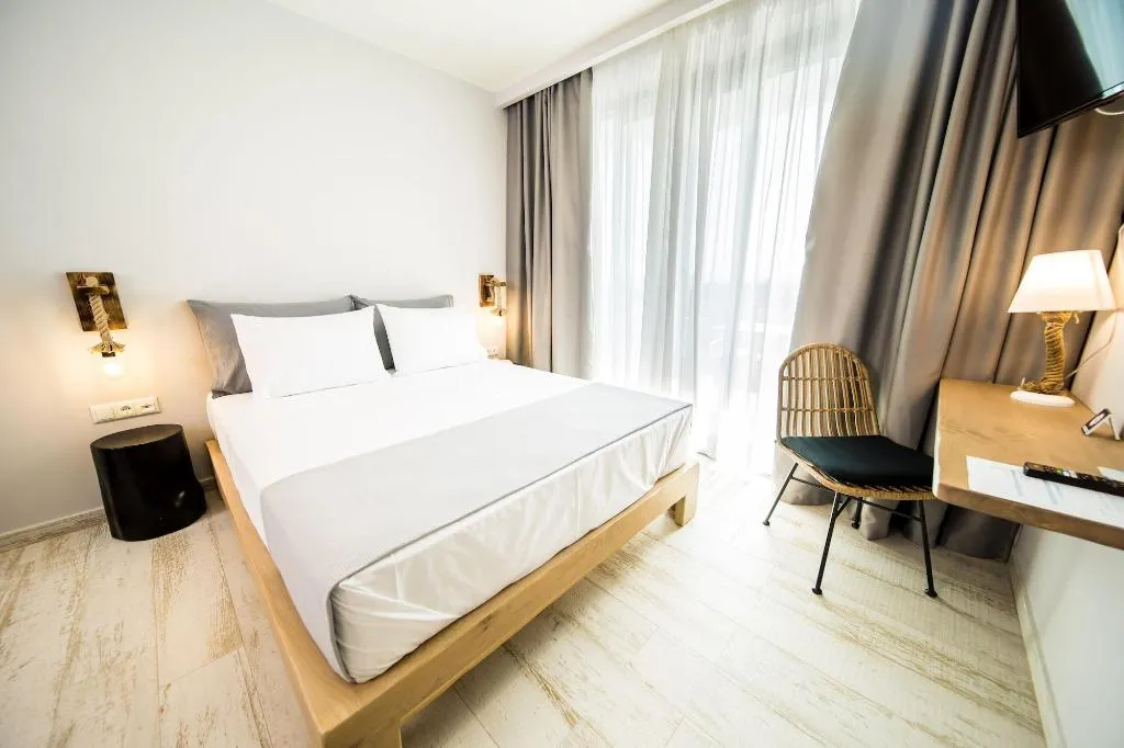 Room, Kali Thea Suites, Halkidiki