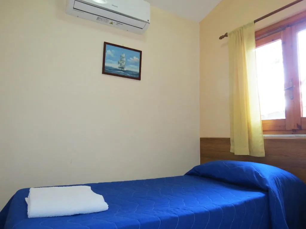 CHALET CAPACITY 3 Room, Baia Serena, Naples