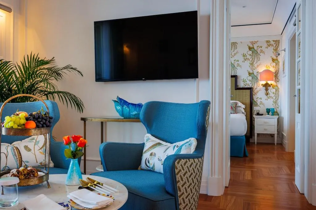 SUITE THREE BEDS Room, Grand Hotel San Pietro, Taormina