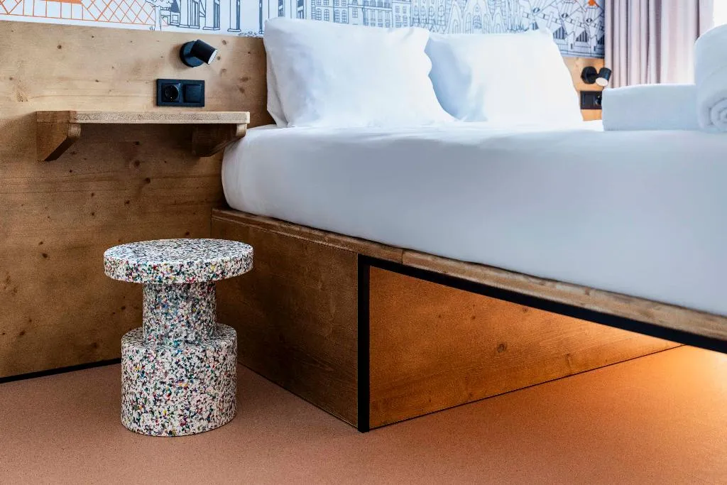 DOUBLE STANDARD Room, easyHotel Madrid Alcala, Madrid