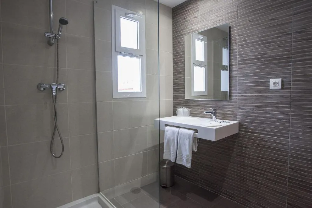 Room, Montesol Benidorm, Costa Blanca