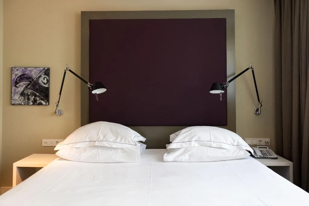 TRIPLE STANDARD Room, Hotel Roemer, Amsterdam