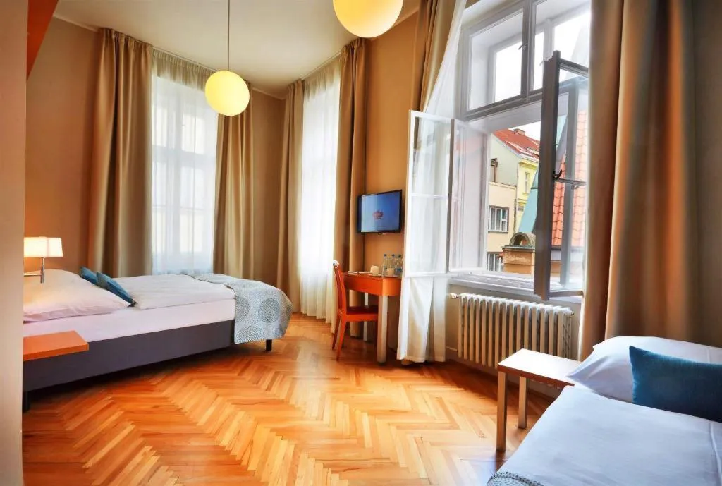 TRIPLE STANDARD Room, Hotel Adler, Prague