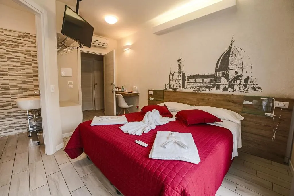 Room, B B Santa Maria Novella, Florence