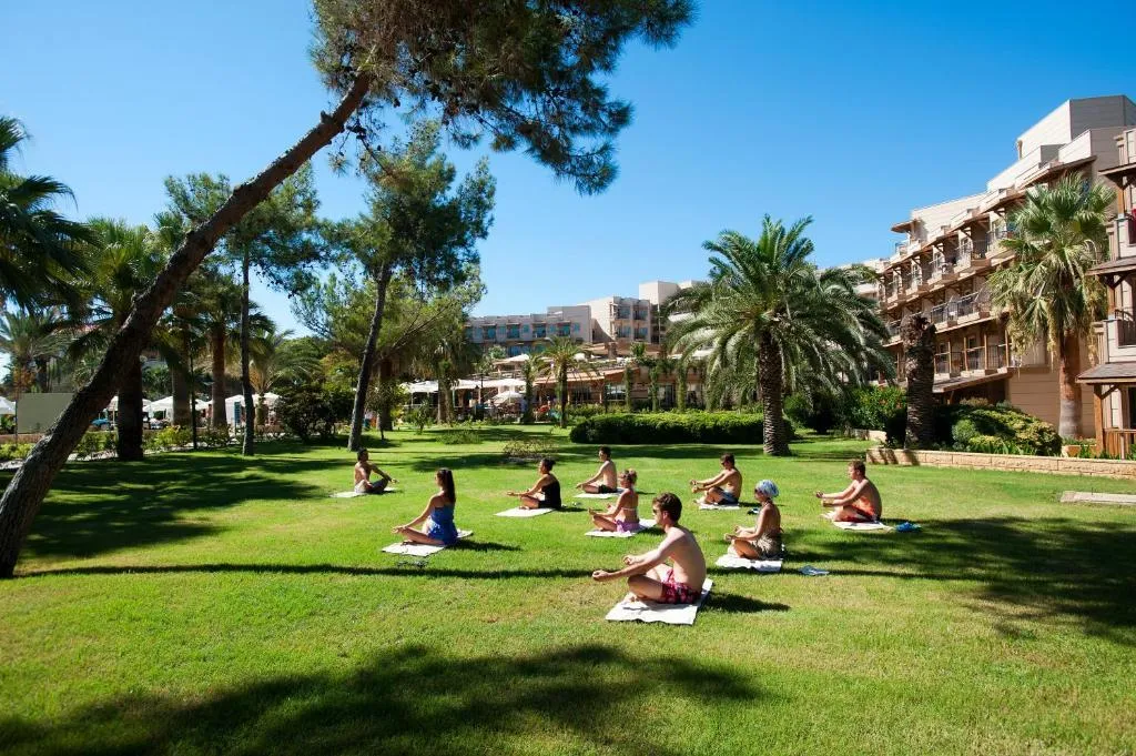Sports and Entertainment, Crystal Tat Beach Pearl Collection, Antalya