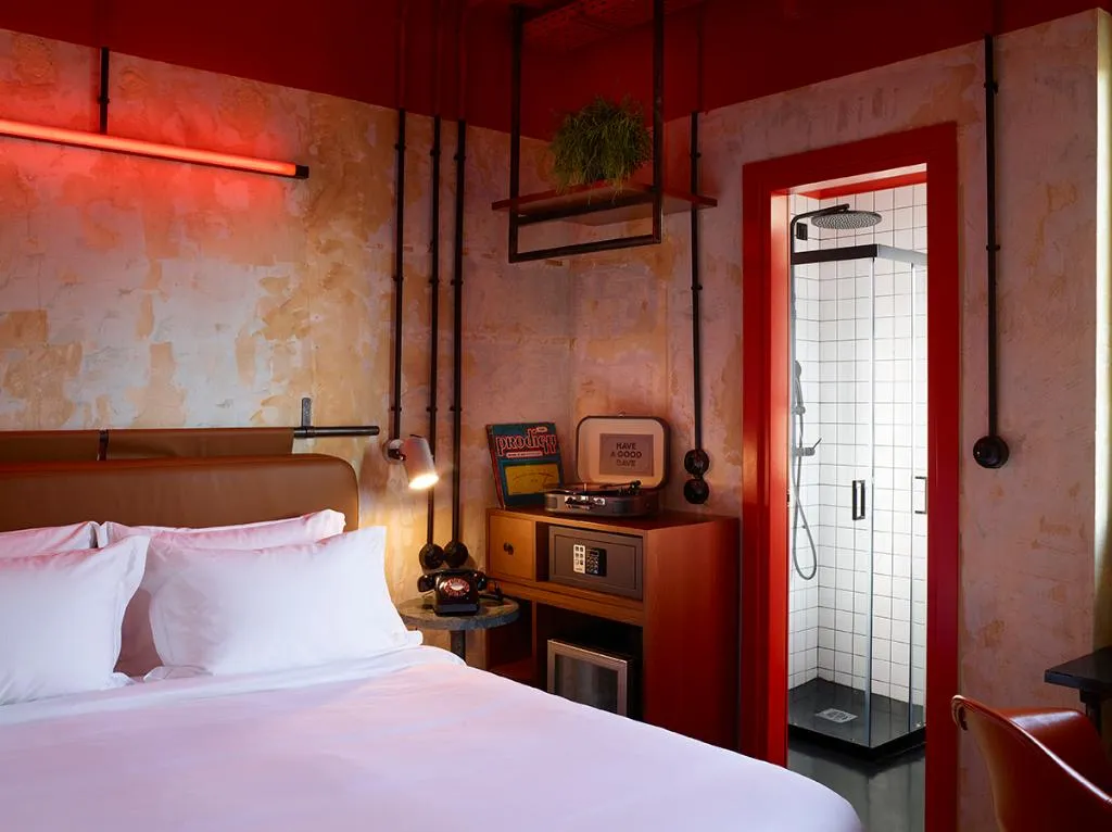 DOUBLE STANDARD Room, Max Brown Hotel Downtown, part of the Sircle Coll, Athens