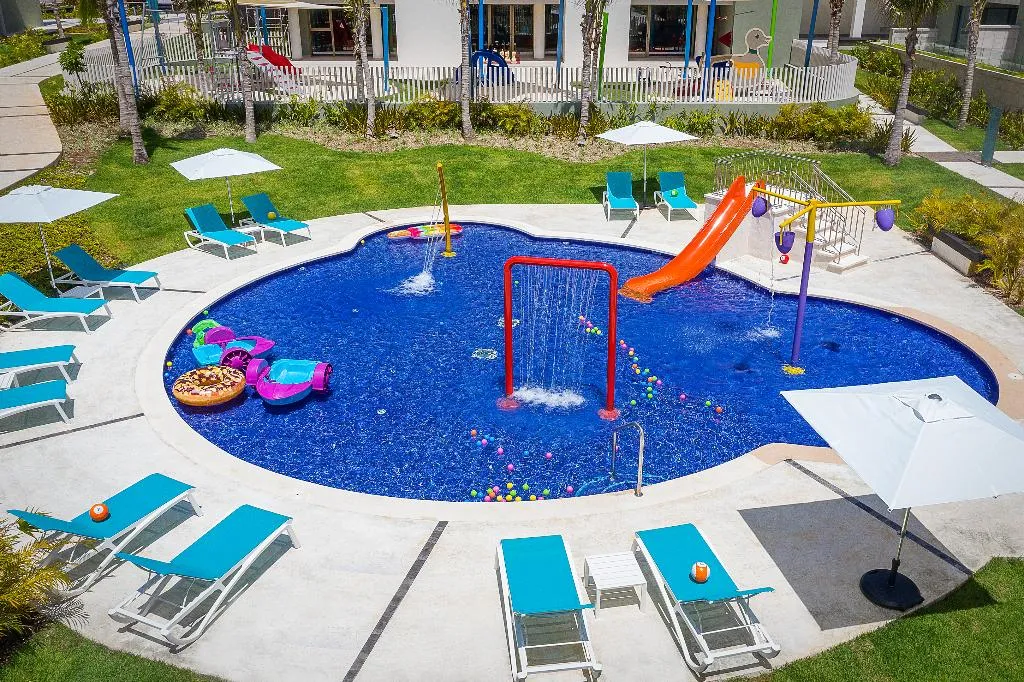 Pool, Catalonia Grand Costa Mujeres All Suites & Spa, Cancun Area