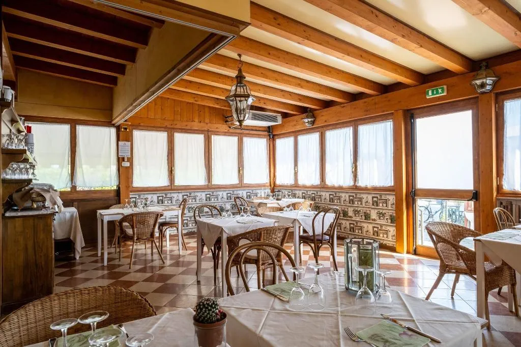 Restaurant, Villa Sara, Venice