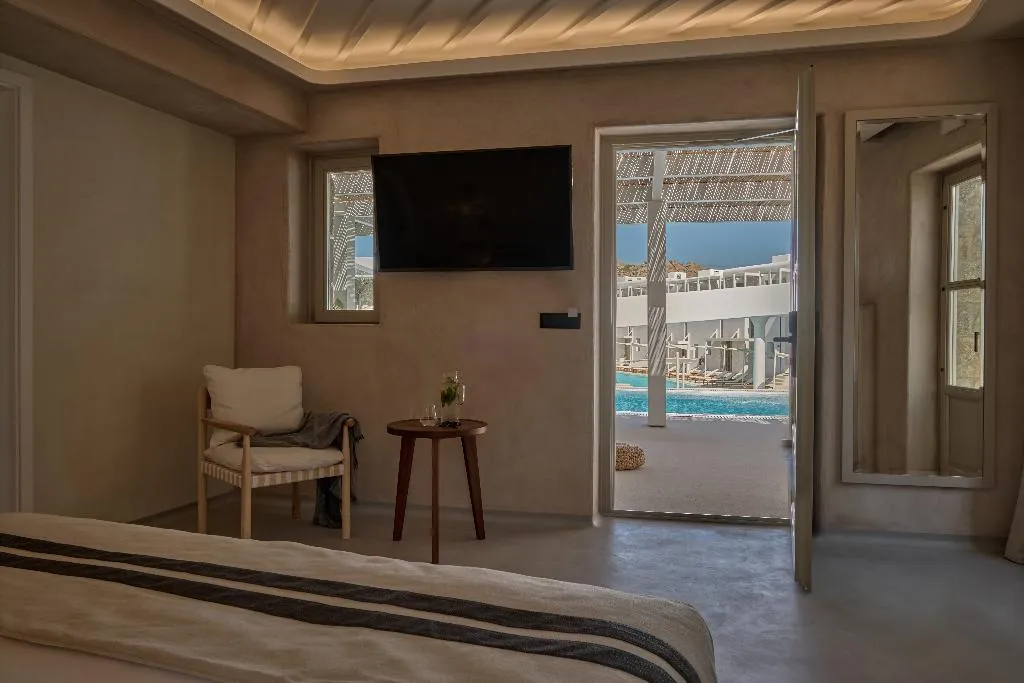 SUITE WITH PRIVATE POOL Room, Yi Hotel Mykonos - Adults only, Mykonos