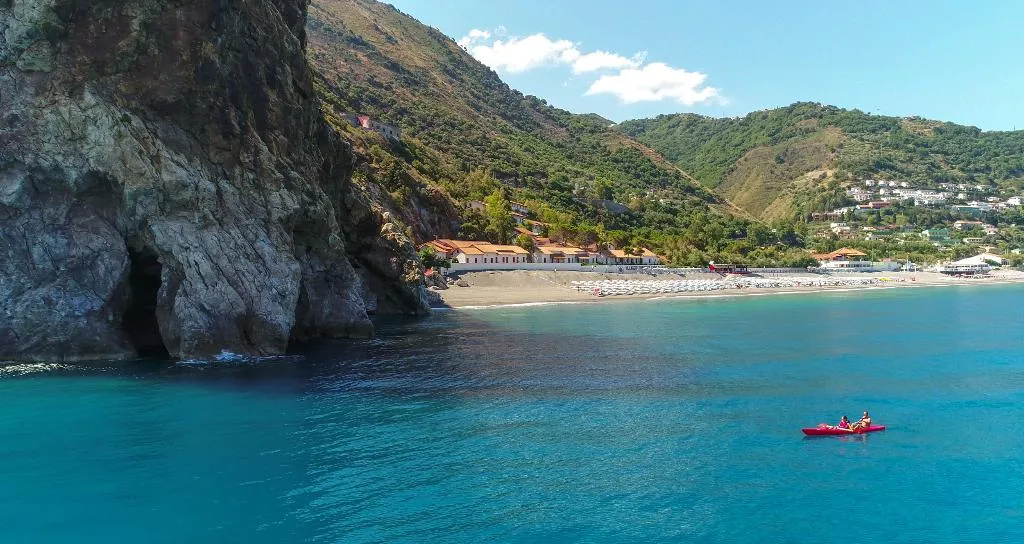 Beach, TH Gioiosa Marea – Capo Calava Village, Catania