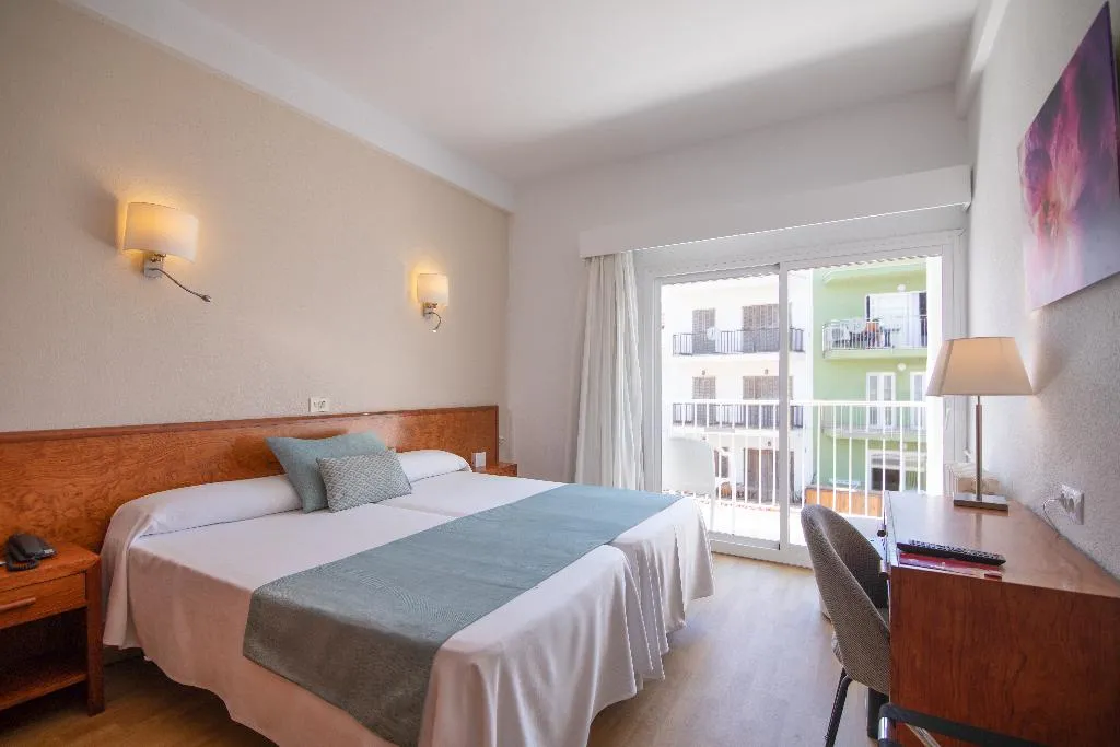 Double or Twin WITH BALCONY Room, JS Sol Can Picafort, Majorca
