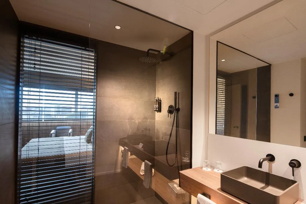 DOUBLE DELUXE Room, BAH Barcelona Airport Hotel, Barcelona