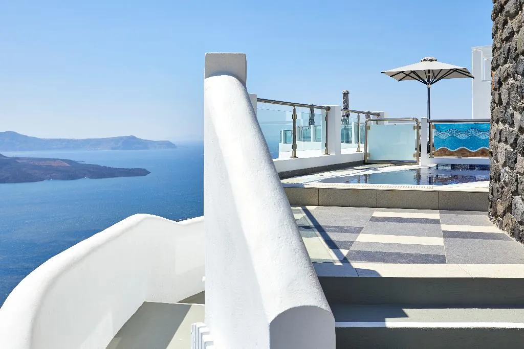 SUITE HONEYMOON Room, Petit Palace, Santorini