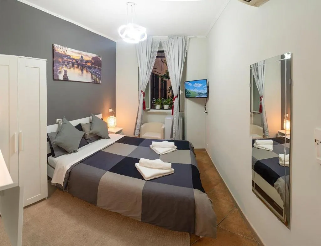 Room, Martini Rooms, Naples