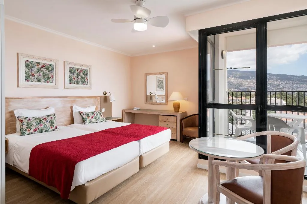 STUDIO STANDARD Room, Buganvilia Studio Hotel, Madeira