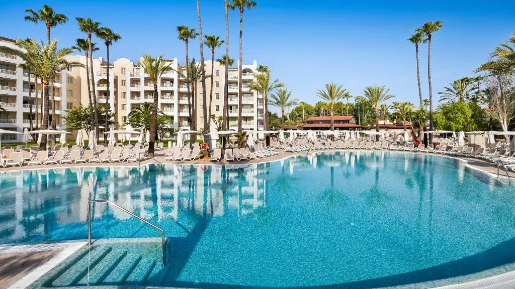 Pool, Protur Safari Park Aparthotel, Majorca