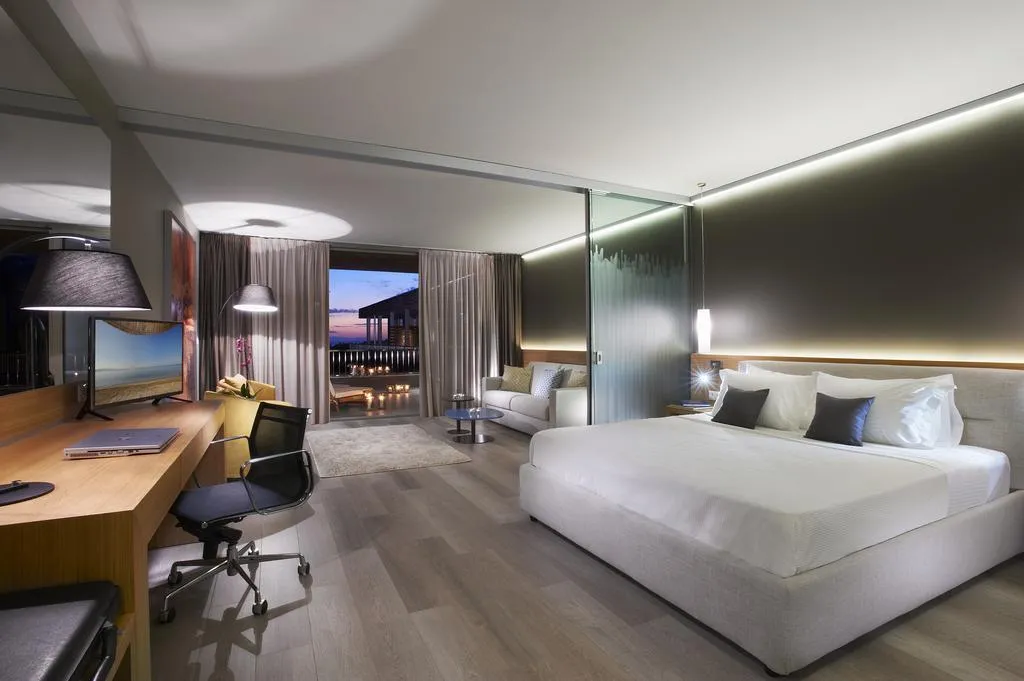 SUITE STANDARD Room, Blue Dolphin, Thessaloniki