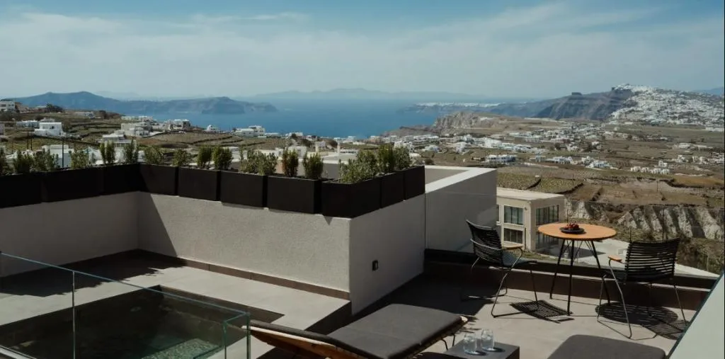 SUITE SEA VIEW HONEYMOON Room, Apikia Santorini, Santorini