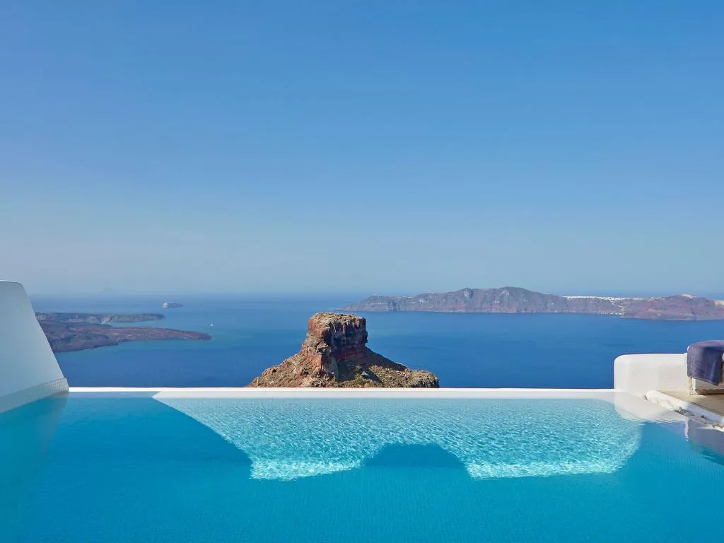 SUITE WITH PRIVATE POOL Room, Astra Suites, Santorini