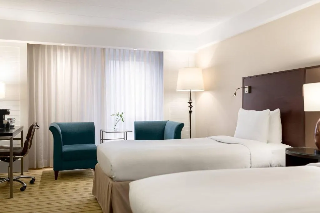 FAMILY ROOM WITH DOUBLE BED Room, Renaissance Amsterdam Hotel, Amsterdam