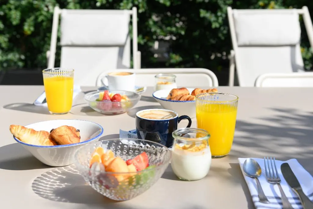 Double or Twin DELUXE WITH TERRACE Room, Seventy Barcelona, Barcelona