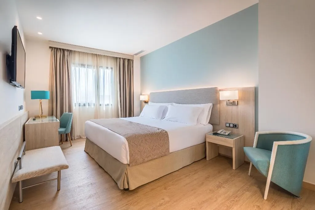 DOUBLE STANDARD Room, Occidental Sevilla Viapol, Seville