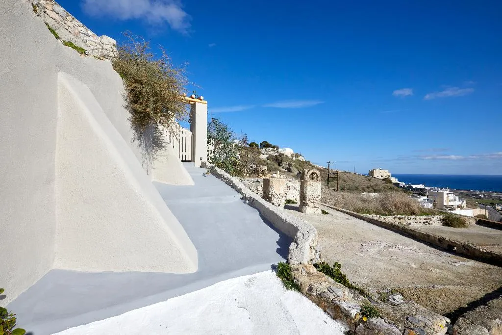 General view, Nano Suites, Santorini