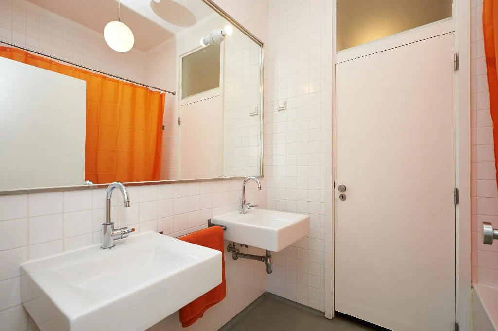 APARTMENT THREE BEDROOMS Room, Hello Lisbon Conde Barao Apartments, Lisbon
