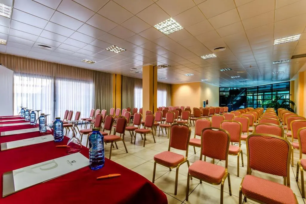 Conferences, Alcalá Plaza, Madrid