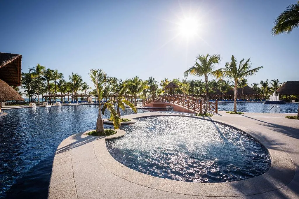 Pool, Barceló Maya Caribe, Cancun Area
