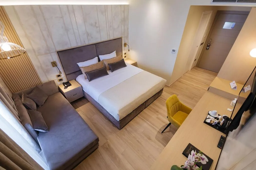 Room, Gloria Palace, Durres