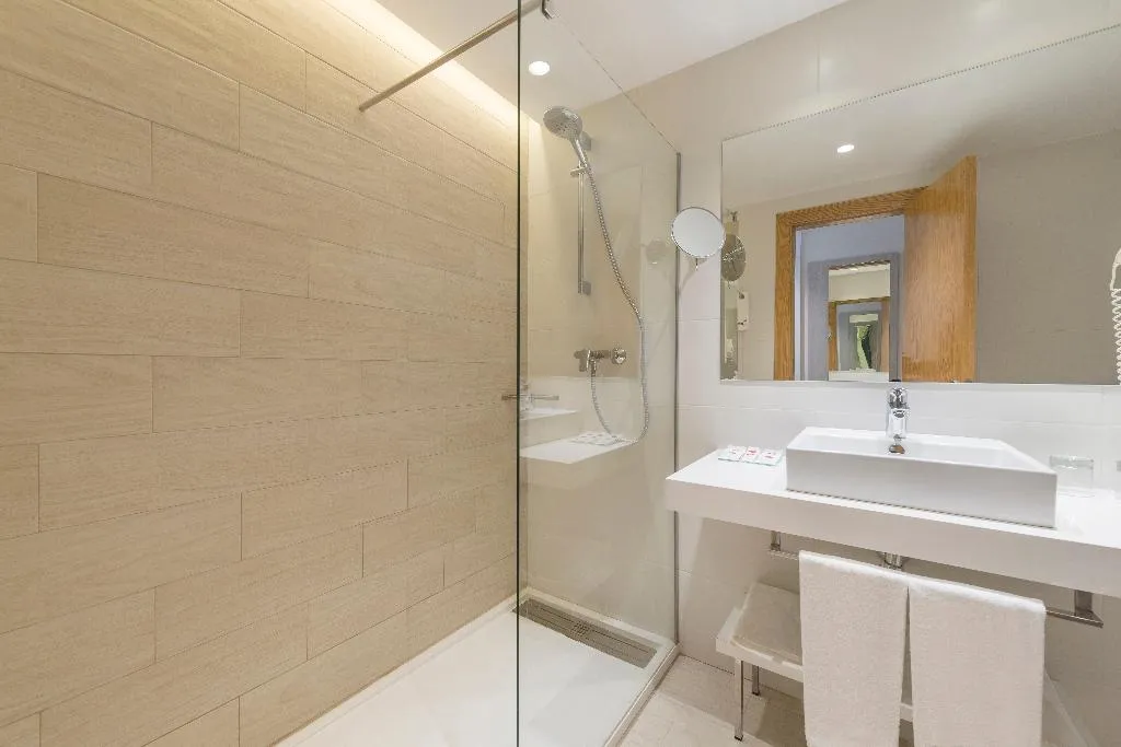 Double or Twin WITH BALCONY Room, JS Sol de Alcudia, Majorca
