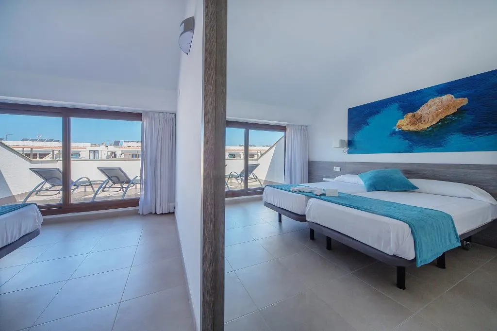 APARTMENT DELUXE ONE BEDROOM Room, Caprice Skyline Aparthotel, Menorca