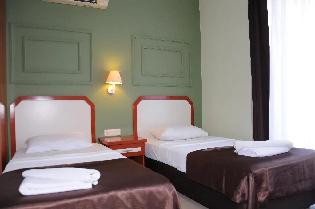 FAMILY ROOM WITH BALCONY Room, Pigale Beach Resort, Izmir