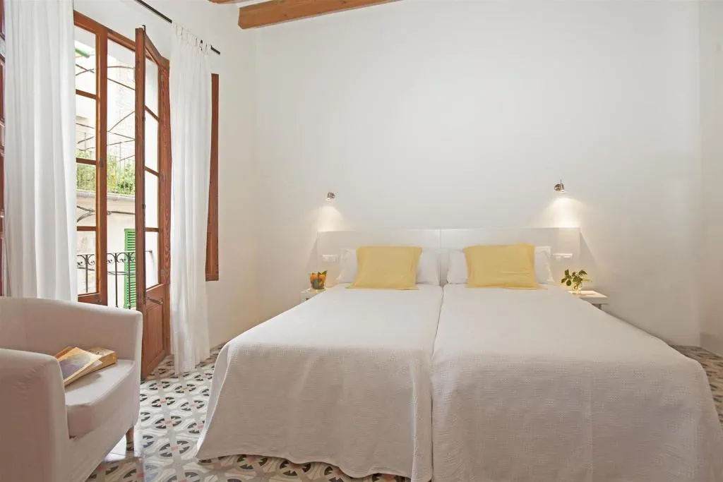 Double or Twin STANDARD Room, Fornalutx Petit Hotel, Majorca