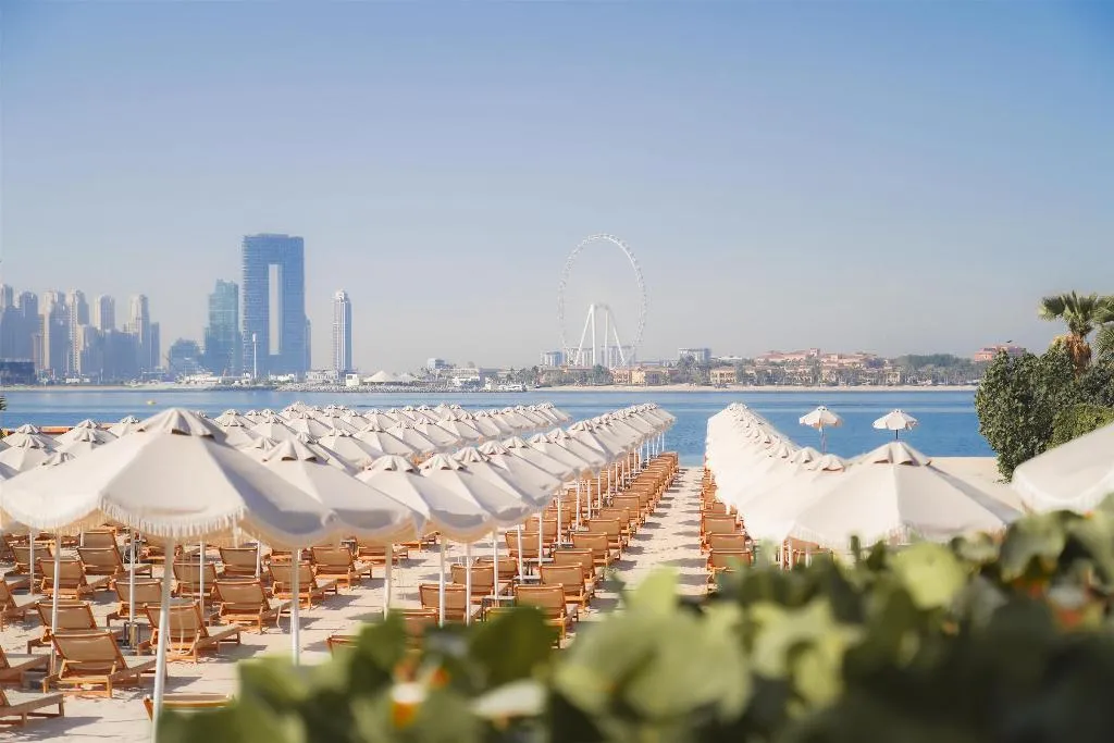 Beach, NH Collection Dubai The Palm, Dubai