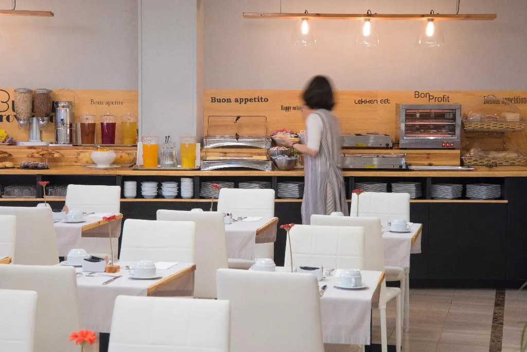 Restaurant, Derby Sevilla, Seville