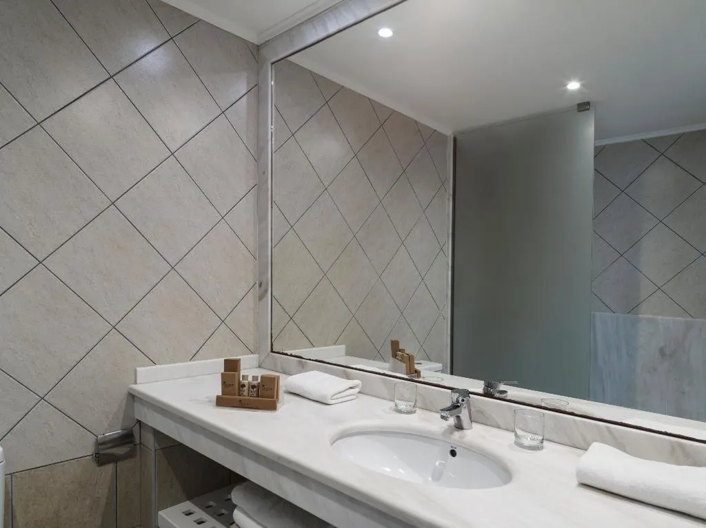 FAMILY ROOM CAPACITY 3 Room, Civitel Creta Beach, Crete