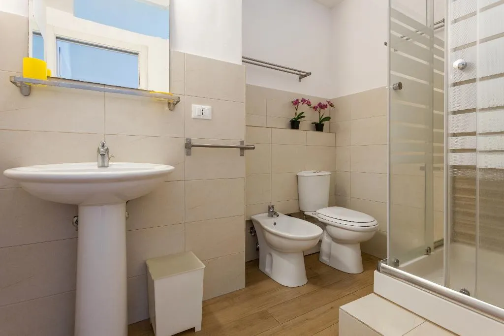 TRIPLE WITH BALCONY Room, Da Gianni E Lucia Rooms, Catania