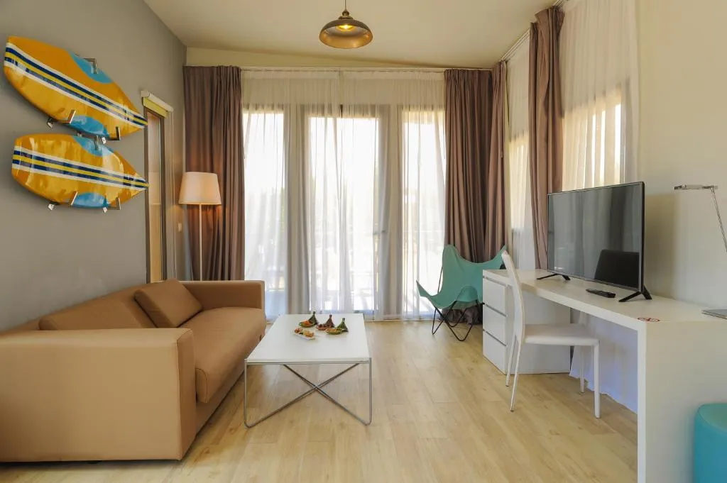SUITE ONE BEDROOM WITH TERRACE Room, Radisson Blu Resort Taghazout Bay Surf Village, Agadir