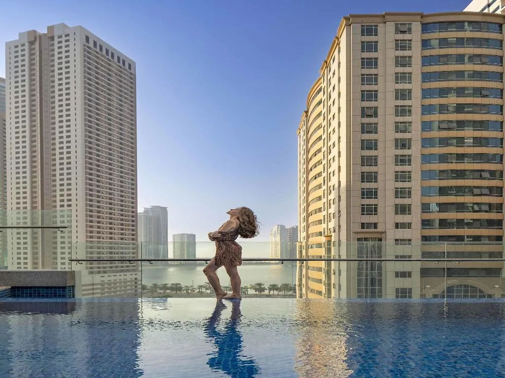 Pool, Pullman Sharjah, Dubai