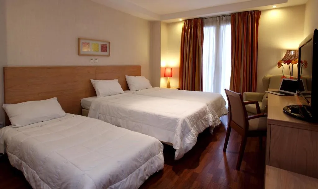 QUADRUPLE STANDARD Room, Athina Airport Hotel, Halkidiki