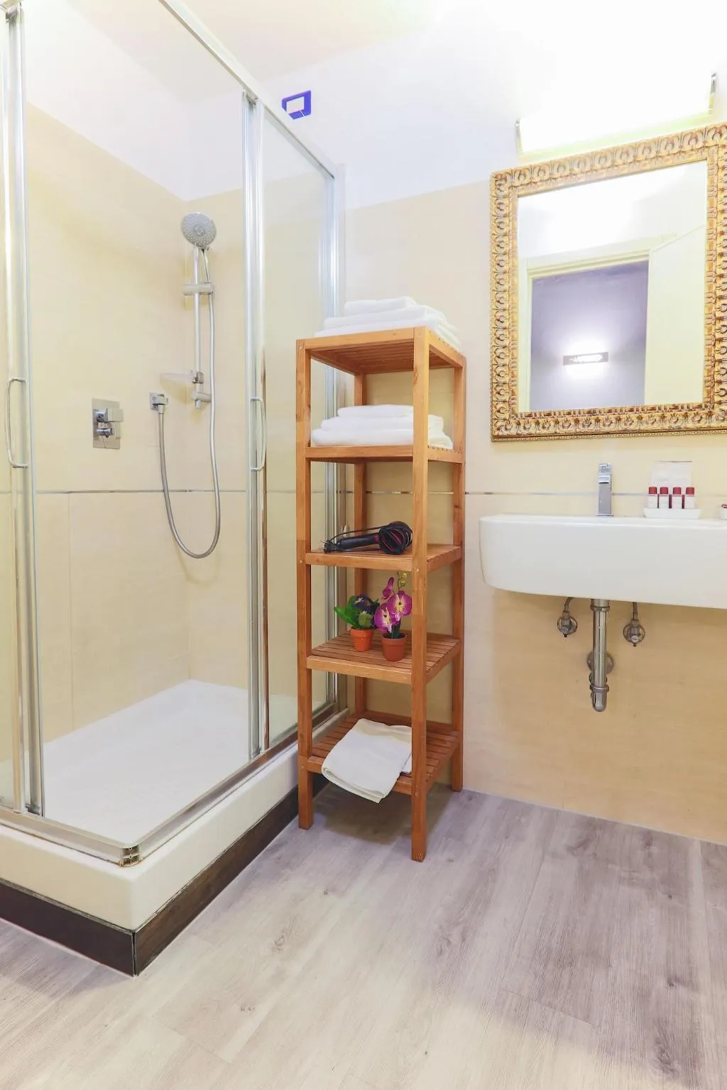 Room, History Suite, Rome